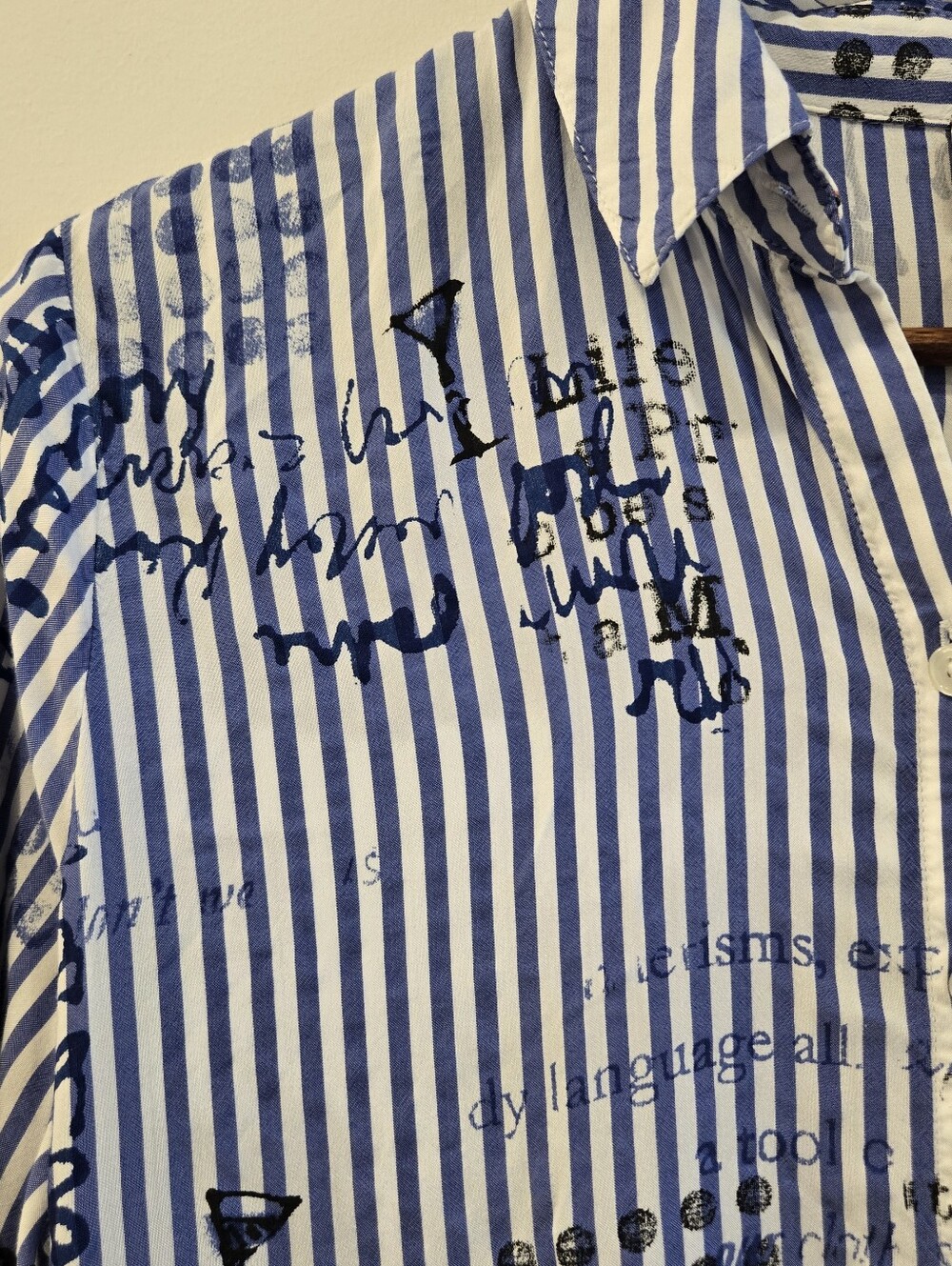 Chicos blue striped button front Top Shirt Blouse Sz M Petite Preppy Nautical - Picture 2 of 8